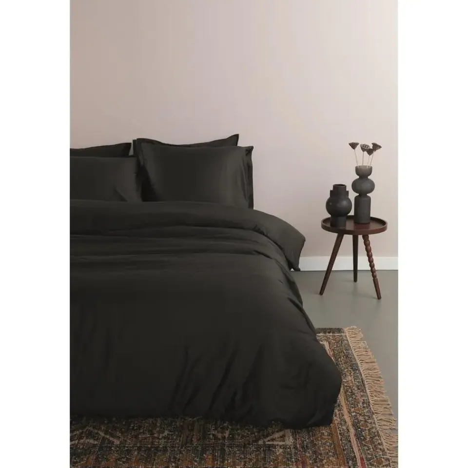Ambiante Satin Uni dekbedovertrek - 200x200/220 - Zwart Sale