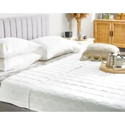 Beliani ANNAPURNA - Dekbed - Wit - 200 x 220 cm - Polyester Discount