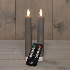 Anna's Collection LED dinerkaarsen - 2x st - taupe grijs - 18 cm Hot