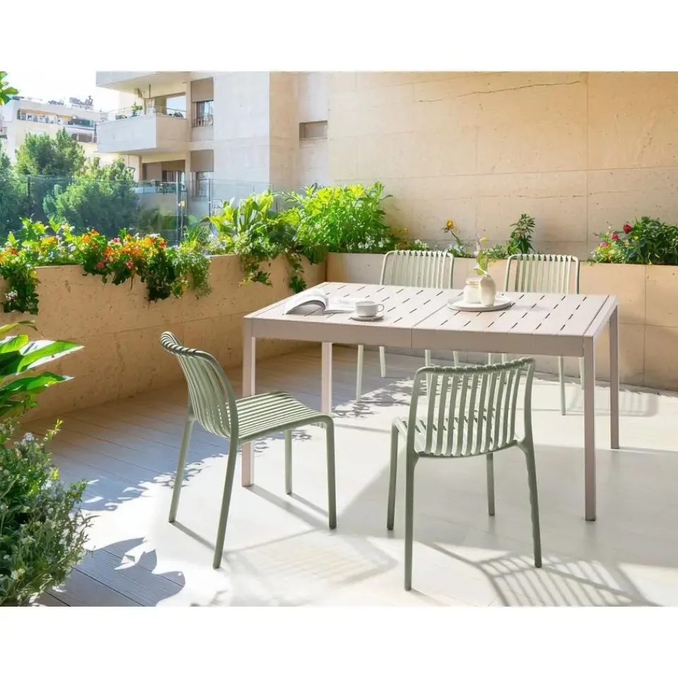 Beliani BARTICA - Tuintafel - Beige - 154 x 84 cm - Synthetisch materiaal Clearance