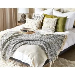 Beliani CHYAMA - Plaid - Zwart - 125 x 150 cm - Katoen New