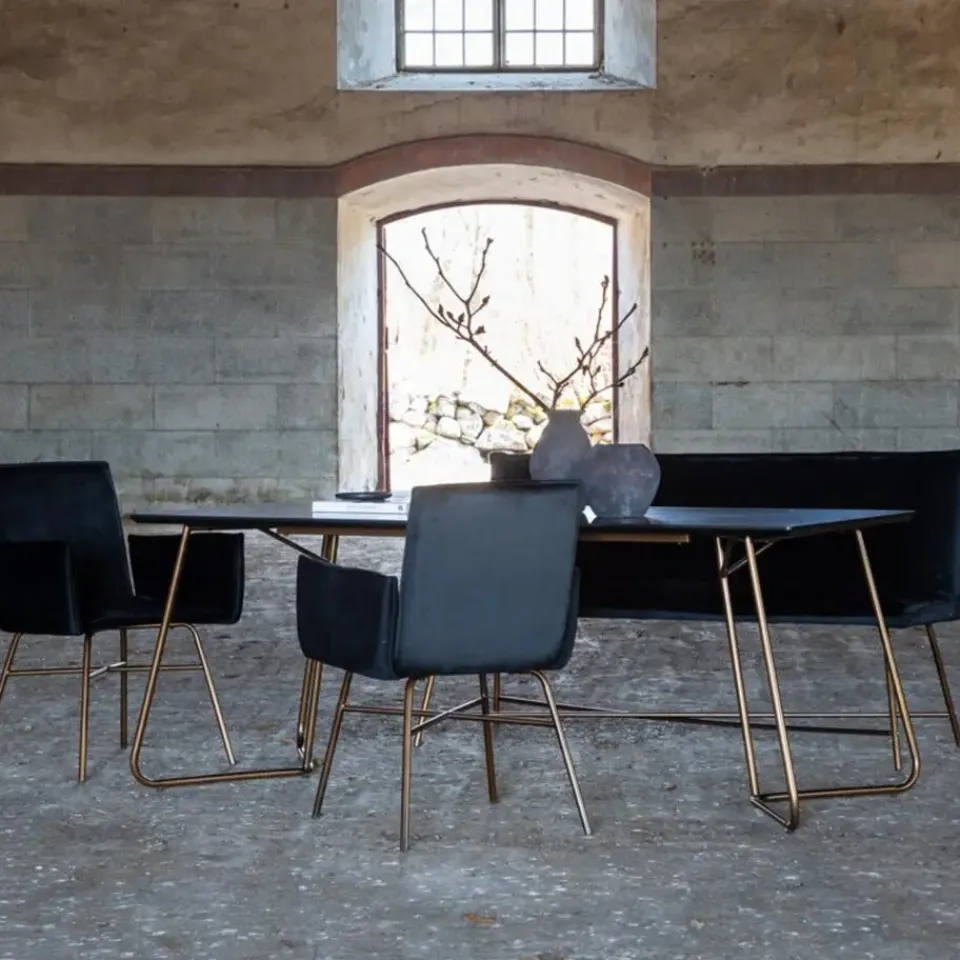 Fjôrd Eettafel Zwart Hout - 190x90x75cm - Petra Distressed New