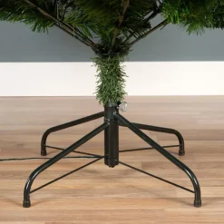 Everlands Kunst Kerstboom met verlichting - 210 cm Online