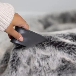 icon Zitzak Cocoon - Zitzak van Imitatiebont - Poolwolf Sale