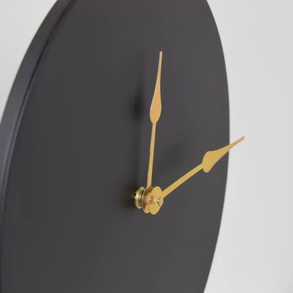 Loft24 LOFT42 Tafelklok Ben - Zwart - Metaal - 38x25x12 Online