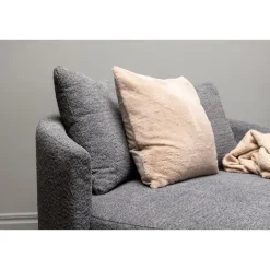 Fjôrd Loveseat Teddy Grijs - Zithoogte 40cm - 118x118x72cm - Kelso Online