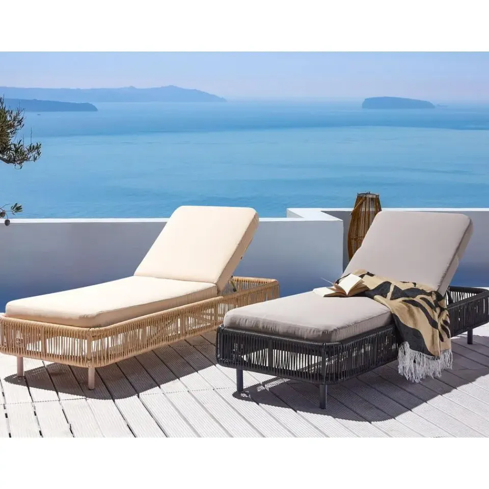 Beliani OSINI - Ligstoel - Grijs - Rotan Hot