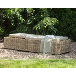 Beliani PALESE - Ligstoel - Taupe - Rotan Discount