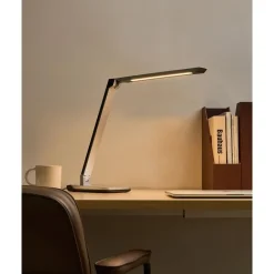 Leen Bakker PICTOR - Bureaulamp LED - Zilver - Synthetisch materiaal Outlet