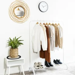 QUVIO Kledingrek met schoenen opbergruimte - Wit