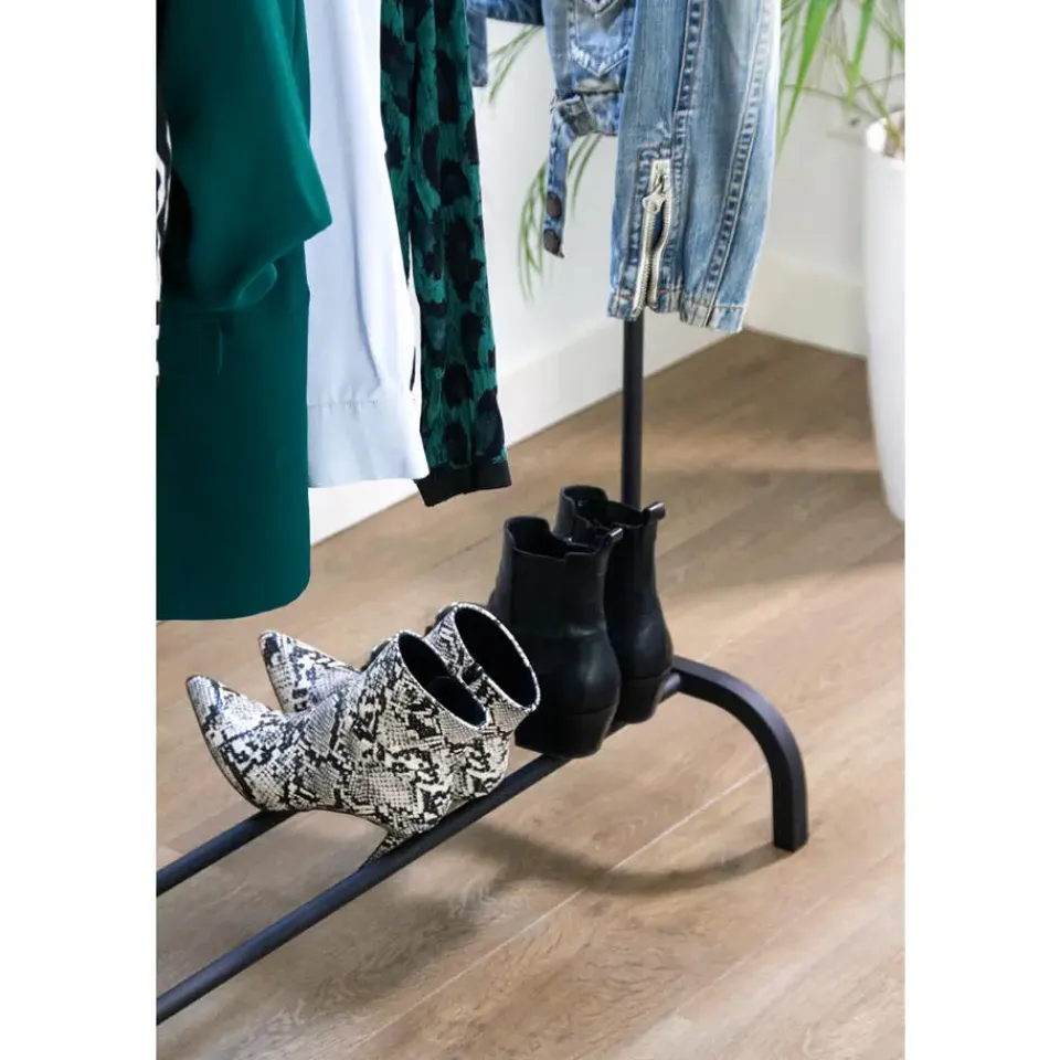 QUVIO Kledingrek met schoenen opbergruimte zwart Best