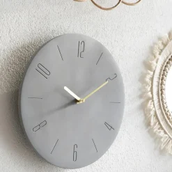QUVIO Wandklok beton even cijfers - Grijs Sale