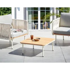 Beliani SENISE - Tuinsalontafel - Lichthout - 74 x 74 cm - Kunsthout Discount