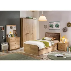 Leen Bakker Stockholm 3 deurs kledingkast kinderkamer