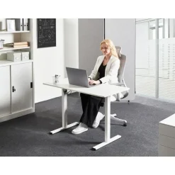 Beliani TAVARES - Elektrisch verstelbaar bureau - Wit - Vezelplaat Online