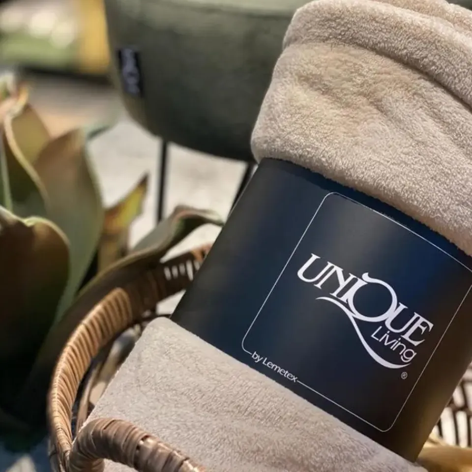 Unique Living - Tafelkleed Neomi 145x300cm - White New