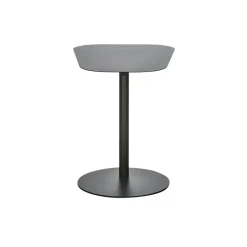 WOOOD Bijzettafel Lia - Metaal - Zwart - 50x50x38