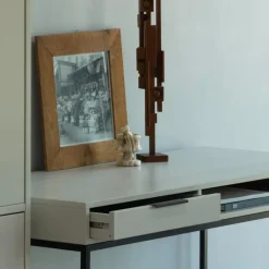 WOOOD Nore Bureau - Grenen - Dust - 75x130x58 Clearance